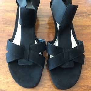 Black Flat Sandals